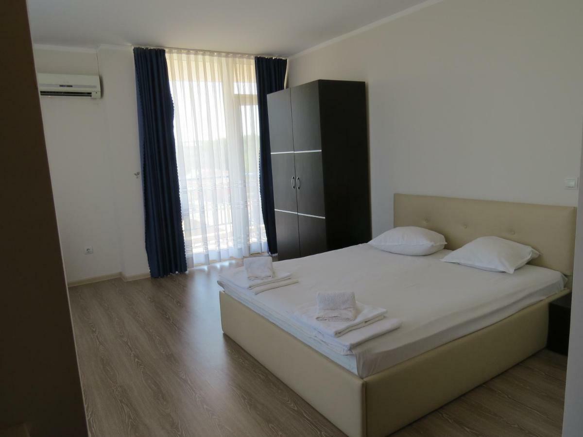 Royal Beach Hotel Sozopol Exterior photo